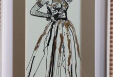 WŁOSZKA rysunek czarnym tuszem 40x25 cm w oprawie